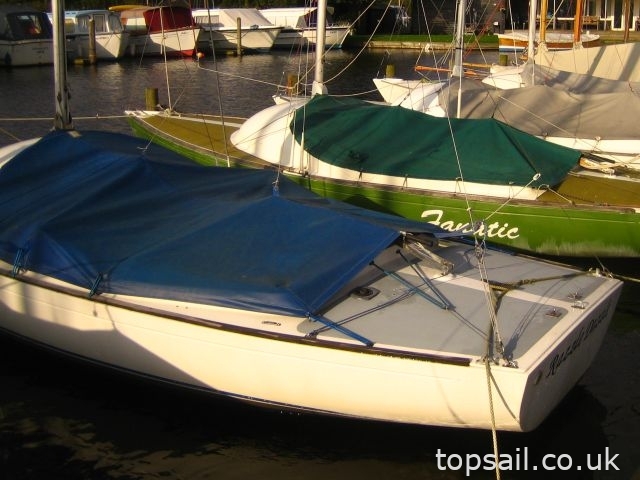 1983 Yeoman Keelboat