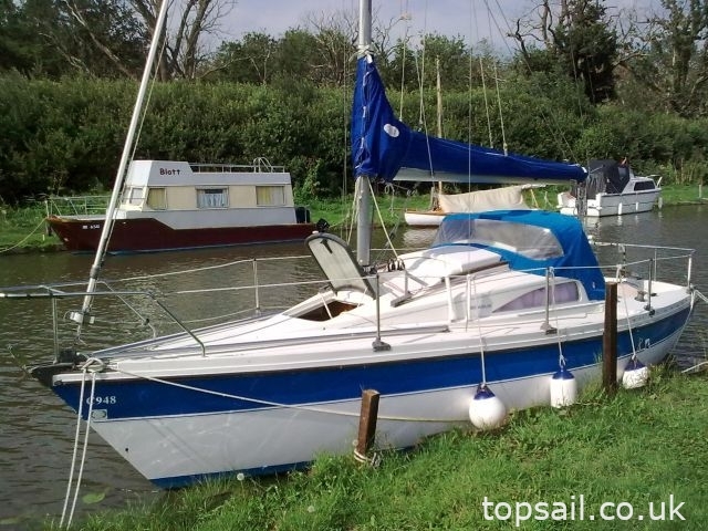 1989 Pegasus 700