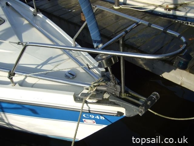 1989 Pegasus 700