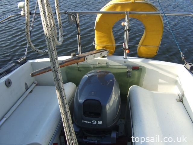 1989 Pegasus 700