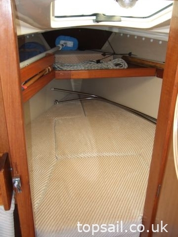 1989 Pegasus 700