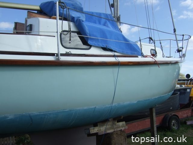 1970 Halcyon 23