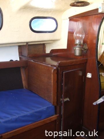 1970 Halcyon 23