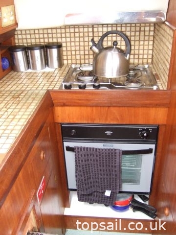 1987 Duchess 9m Motor Cruiser