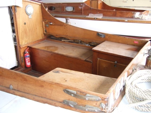 1952 Woods Gay Lady Class River Cruiser