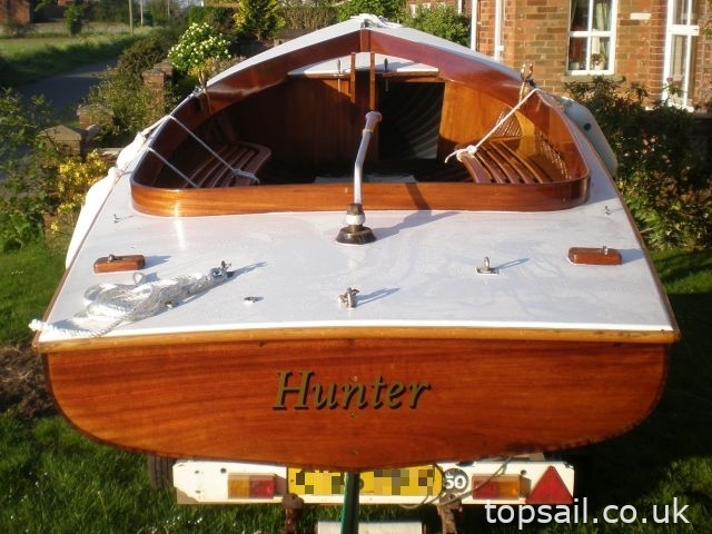 1949 Hunter Half Decker
