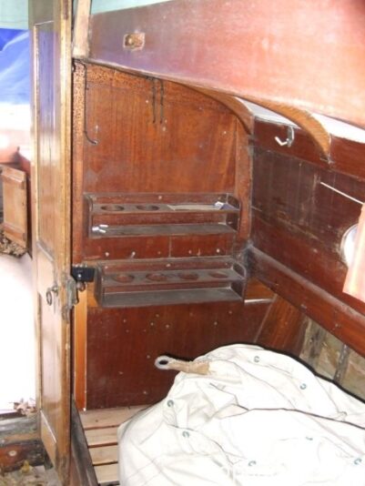 1953 Speedwell Class River Cruiser Project