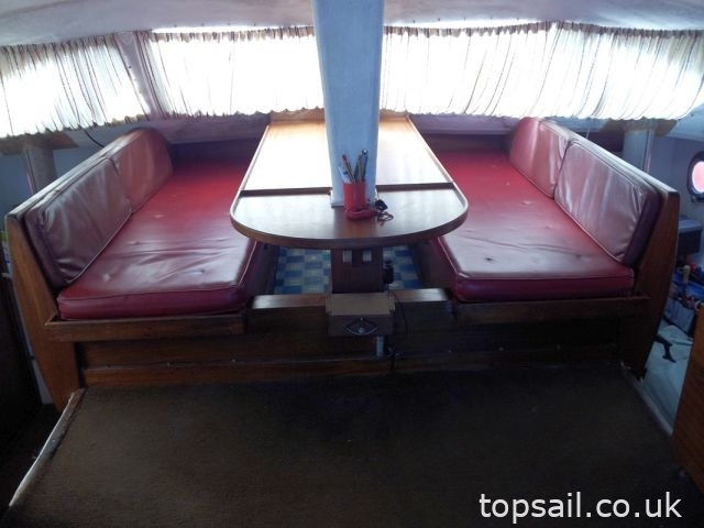 1966 Iroquois 30 Mk I Catamaran