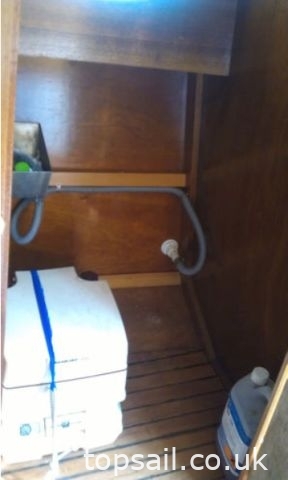 2004 Gunter Rigged Broads Sailing Cruiser