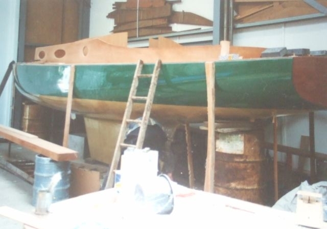 1996 Farrington 25 River Cruiser