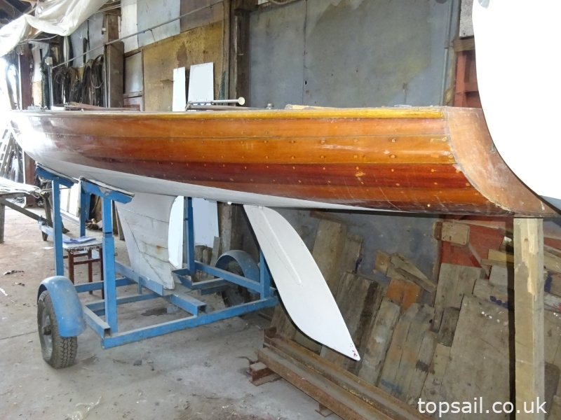 1947 Oulton Broad Restricted Class Rater & Trailer