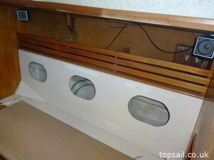 1985 Vancouver 274 Cutter