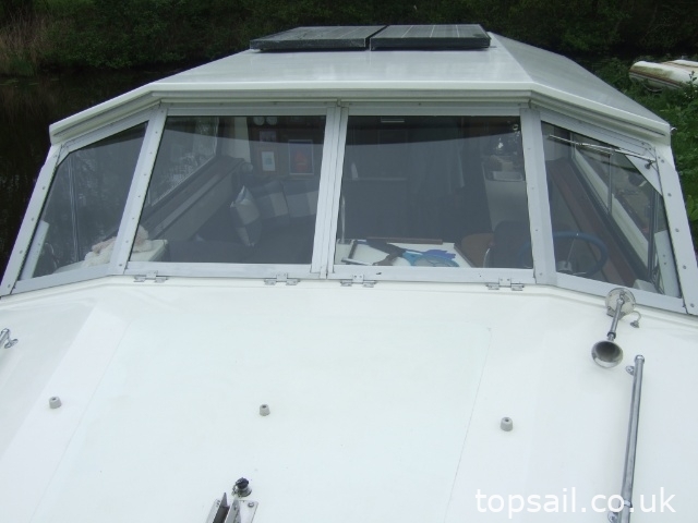 1984 Connoisseur 42 Motor Cruiser (Ideal Liveaboard!)
