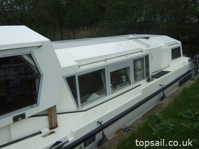 1984 Connoisseur 42 Motor Cruiser (Ideal Liveaboard!)