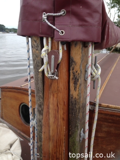 1890 River Cruiser Class Yacht
