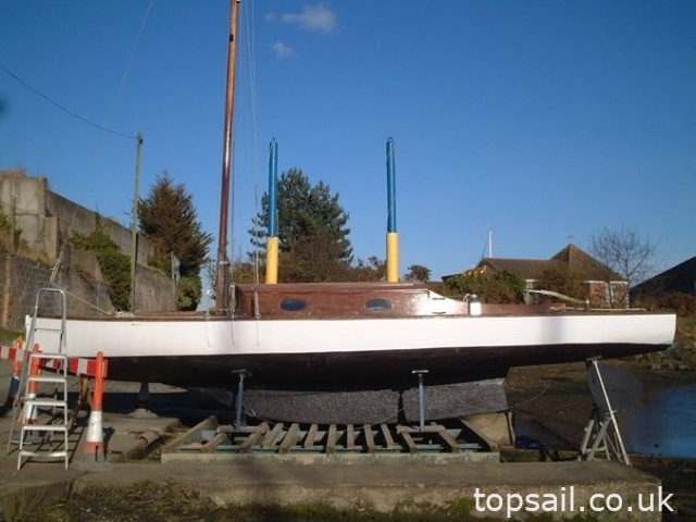 1890 River Cruiser Class Yacht