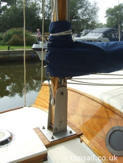 1959 Dauntless 23