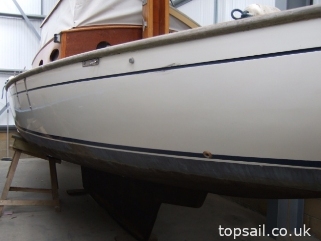 1993 Colin Facey 28 River Cruiser