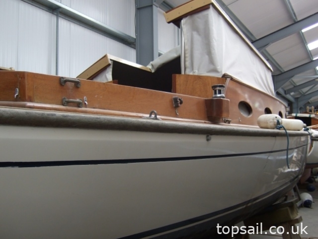 1993 Colin Facey 28 River Cruiser