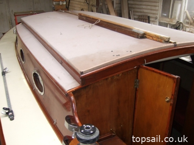 1982 Easticks 28 River Cruiser