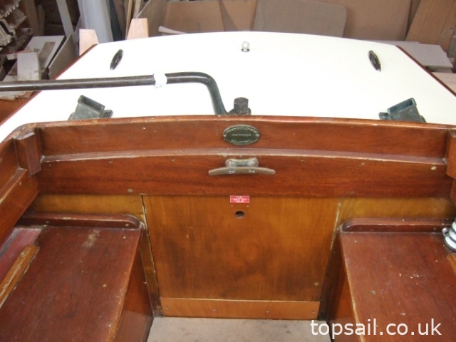 1982 Easticks 28 River Cruiser