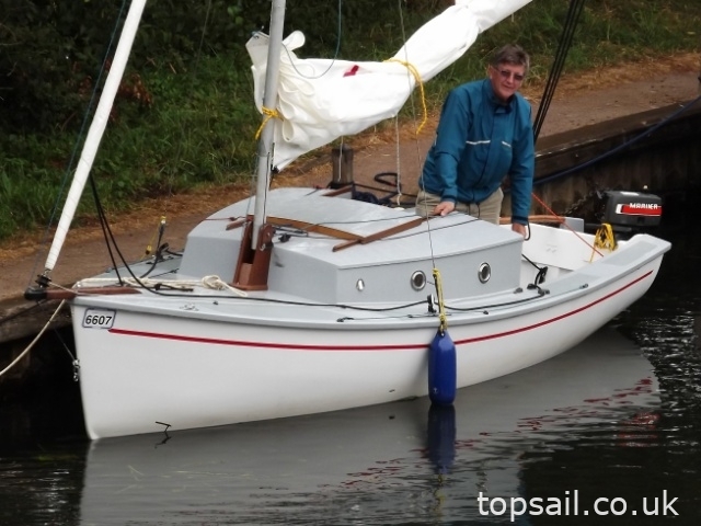 1984 Shipmate Senior Trailer Sailer