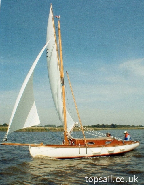 1980 Farrington 25 RCC & Trailer