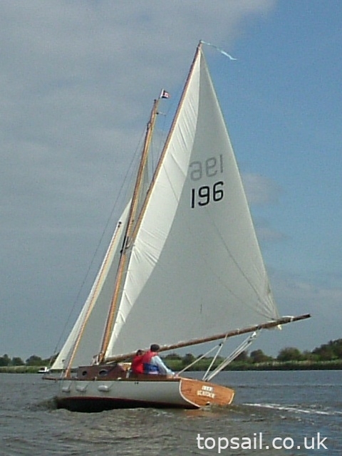 1980 Farrington 25 RCC & Trailer