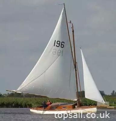 1980 Farrington 25 RCC & Trailer