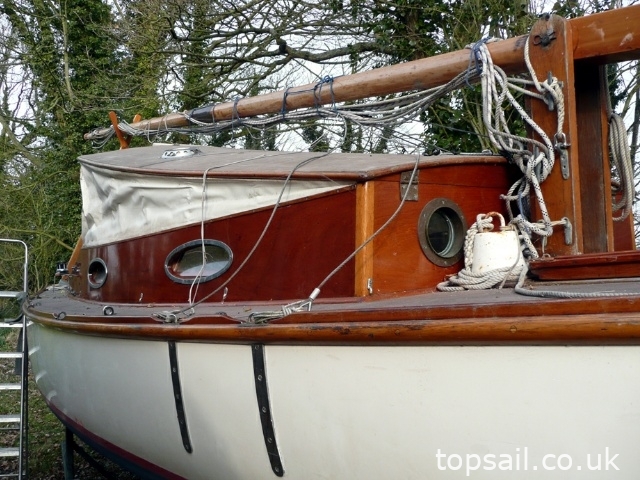 1980 Farrington 25 RCC & Trailer
