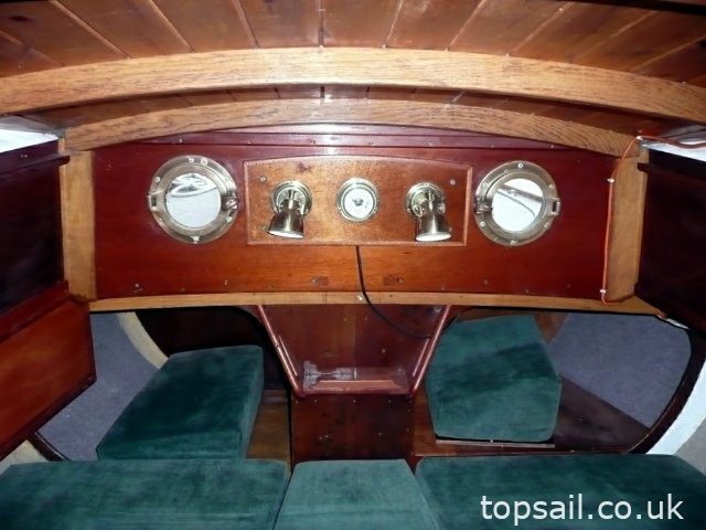 1980 Farrington 25 RCC & Trailer