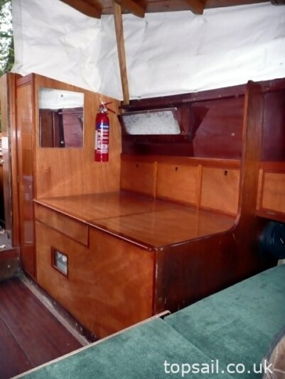 1980 Farrington 25 RCC & Trailer