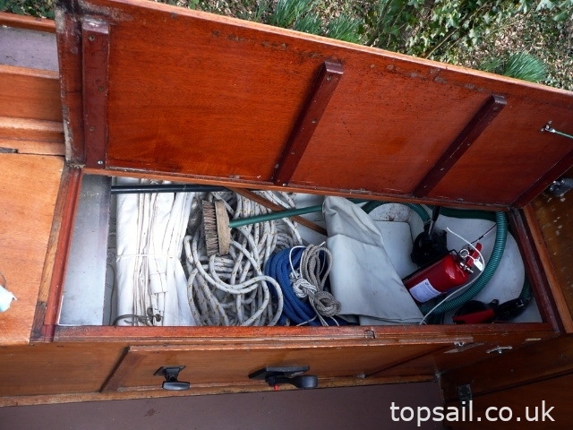 1980 Farrington 25 RCC & Trailer