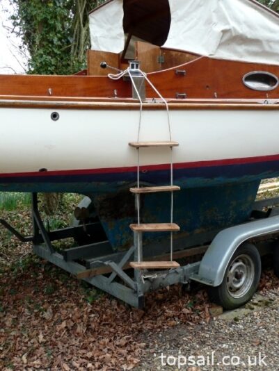 1980 Farrington 25 RCC & Trailer
