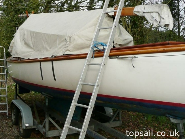 1980 Farrington 25 RCC & Trailer