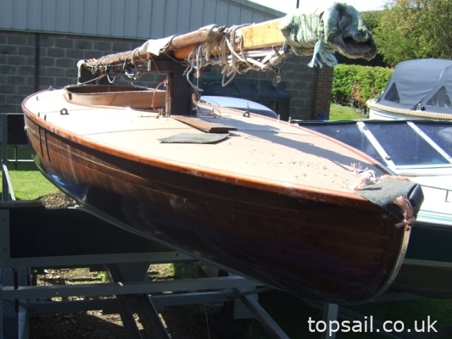 1904 Broads One Design (BOD, Brown Boat) & Trailer