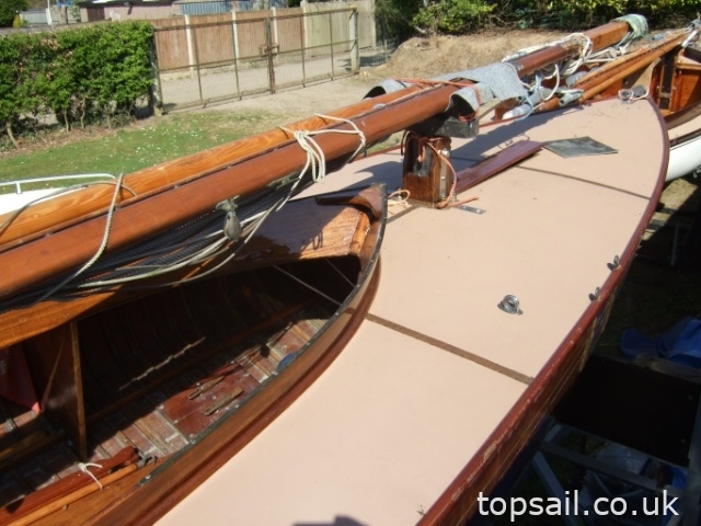 1904 Broads One Design (BOD, Brown Boat) & Trailer