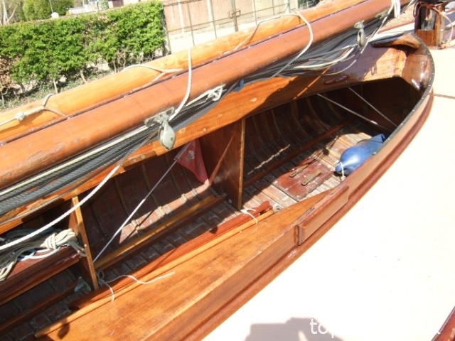 1904 Broads One Design (BOD, Brown Boat) & Trailer