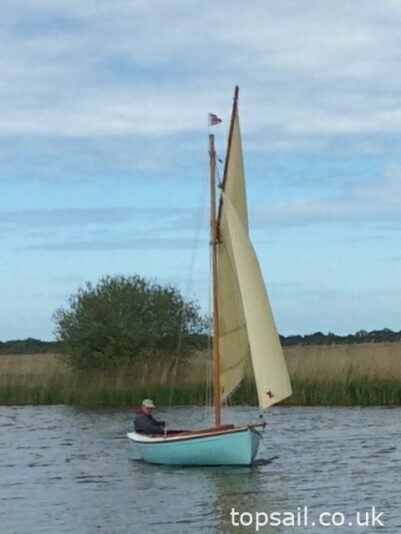 1993 Tela 16 Dayboat/Daysailer & Trailer
