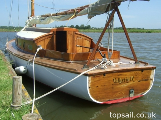 1936 Collins Valkyrie River Cruiser Class