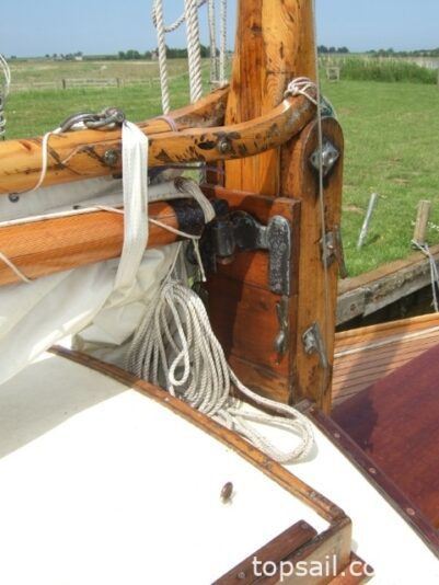 1936 Collins Valkyrie River Cruiser Class