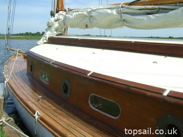 1936 Collins Valkyrie River Cruiser Class