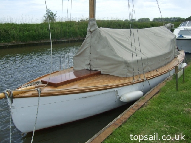 1936 Collins Valkyrie River Cruiser Class