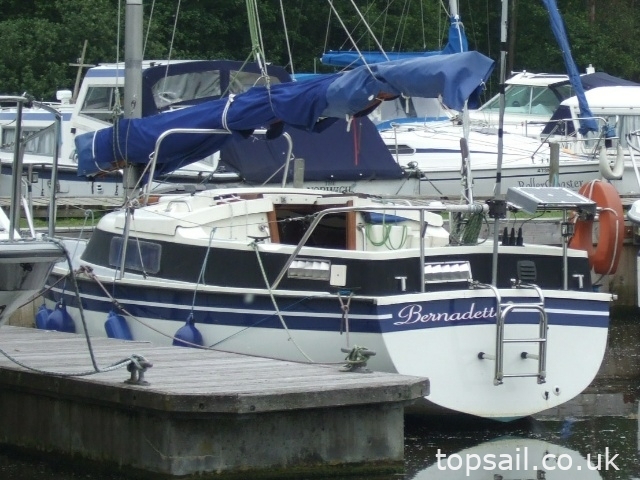 1982 Newbridge Navigator 19 Junk Rig