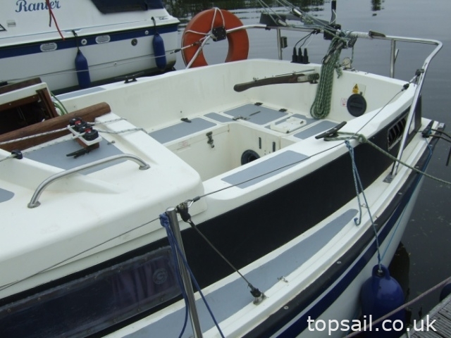 1982 Newbridge Navigator 19 Junk Rig