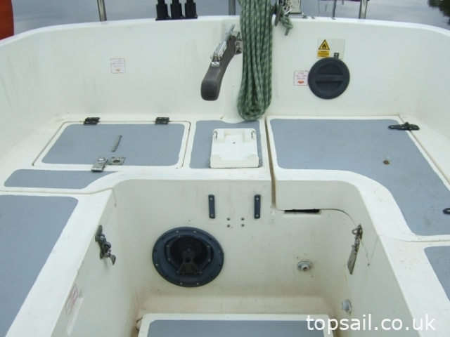 1982 Newbridge Navigator 19 Junk Rig