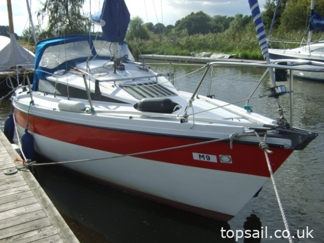 1982 Pegasus 700
