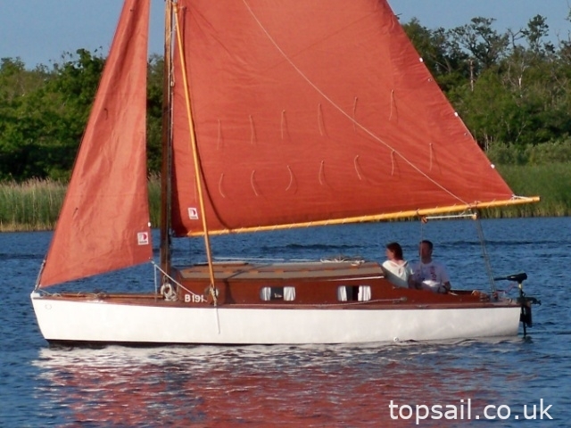 1939 Moore’s Reedling Class River Cruiser