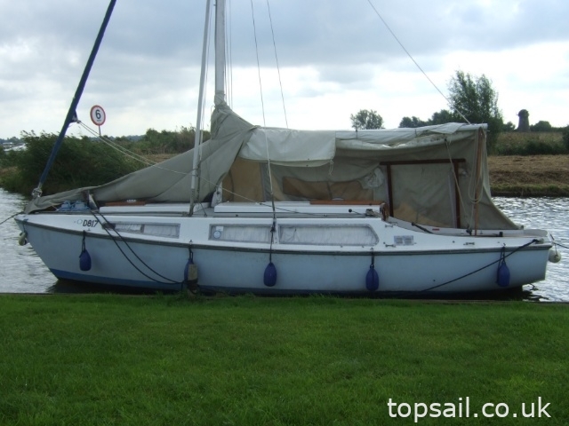 1969 Broads Sailing Cruiser (GRP Hull)