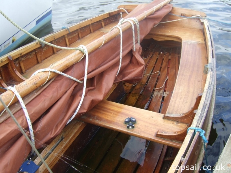 1992 Gunter Rigged Sailing Dinghy